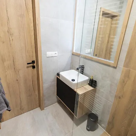 Alure Residences 5 & 24h Self Check-in, Private Parking In Front Of The Building Included, New Building, The Building Has Its Own Park With A And Outdoor Fitness, Children's Playground, Center *