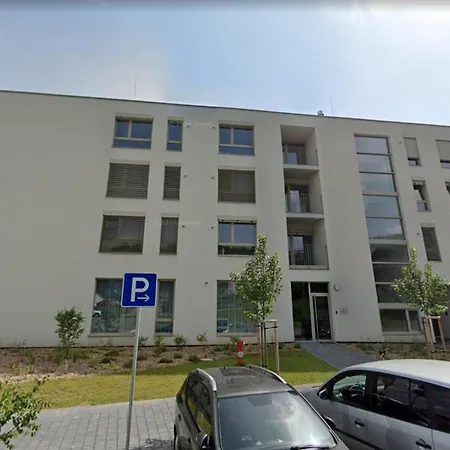 Alure Residences 5 & 24h Self Check-in, Private Parking In Front Of The Building Included, New Building, The Building Has Its Own Park With A And Outdoor Fitness, Children's Playground, Center Banska Bystrica